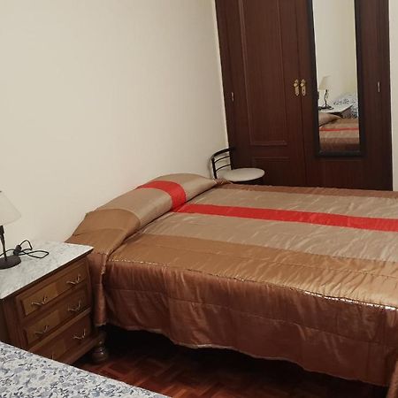 Apartamentos Salamanca Puerta Zamora, Centro, Wifi Con Salon Y 2 Dormitorios, Parking מראה חיצוני תמונה