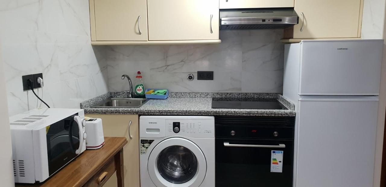 Apartamentos Salamanca Puerta Zamora, Centro, Wifi Con Salon Y 2 Dormitorios, Parking מראה חיצוני תמונה