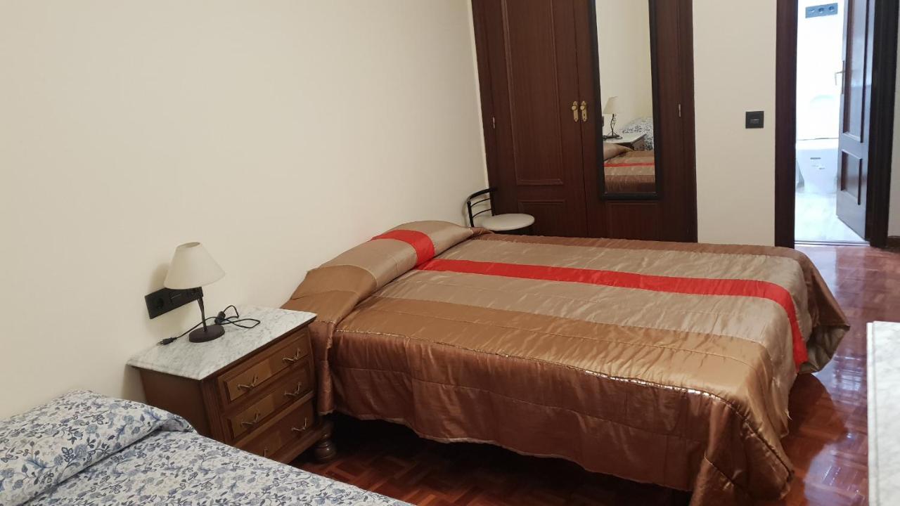 Apartamentos Salamanca Puerta Zamora, Centro, Wifi Con Salon Y 2 Dormitorios, Parking מראה חיצוני תמונה