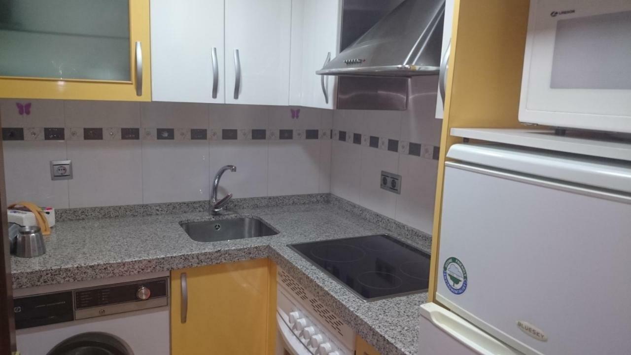 Apartamentos Salamanca Puerta Zamora, Centro, Wifi Con Salon Y 2 Dormitorios, Parking מראה חיצוני תמונה