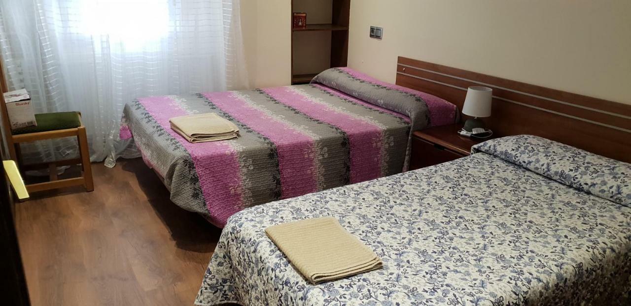 Apartamentos Salamanca Puerta Zamora, Centro, Wifi Con Salon Y 2 Dormitorios, Parking מראה חיצוני תמונה